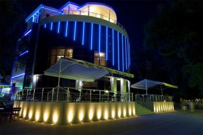 Монтаж наружного освещения фасадов